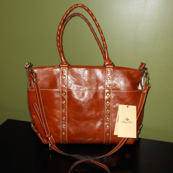 Patricia Nash Handbags - LAST CHANCE NWT Patricia Nash Heritage Pocket Tote